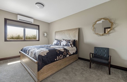 Owanka House | Cheyenne River Ranch 4BR Earth Sheltered Home with Hot Tub!