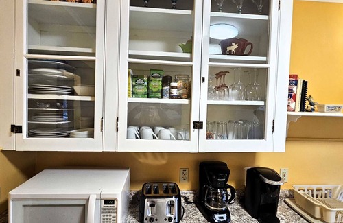 Bar Harbor House | Chez Acadia - walk to everything in Bar Harbor