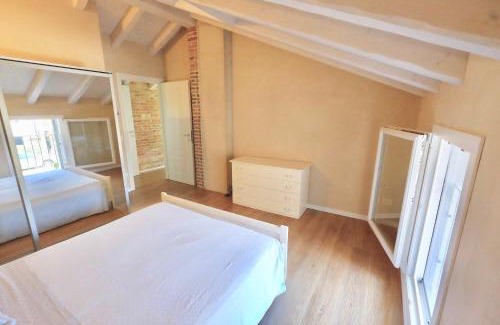Mirano House | Chez Alberto