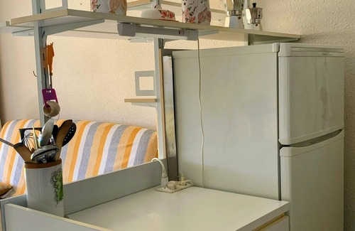 Prunete Apartment | Chez Aline - F2 ground floor apartment by the sea