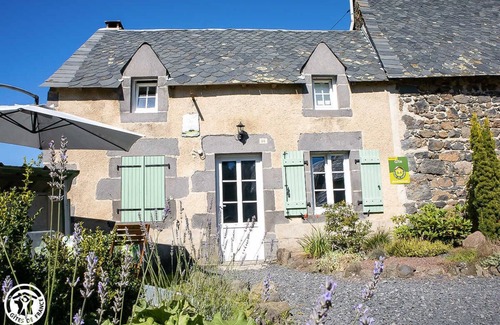 Olby House | Chez Antoine - Olby - Gîte