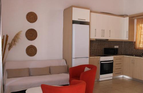 Tavronitis House | Chez Athena/Vacation home for 6 in Chania
