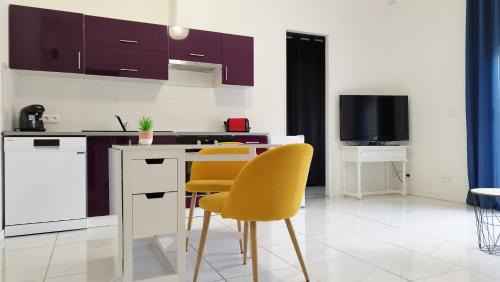 Luc-sur-Orbieu Apartment | Chez Aurélie et Julien,