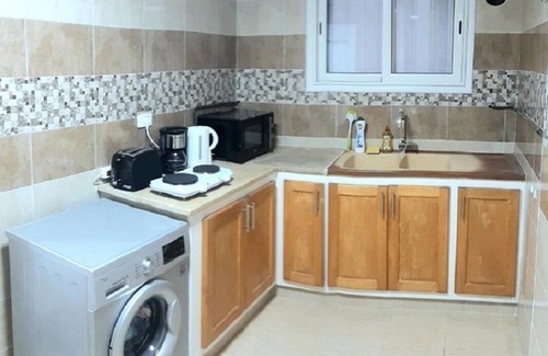 Hammam-Lif Apartment | Chez Ayedi - central and familiar atmosphere next to beach