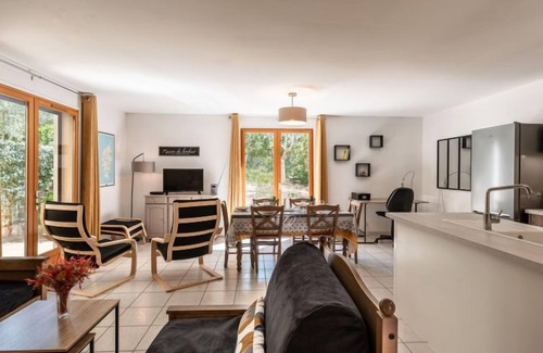 Lozari House | Chez Béatrice et Pascal by Interhome