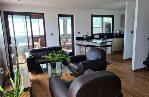 Saint-Pierre De La Reunion Apartment | Chez Brigitte et Christian