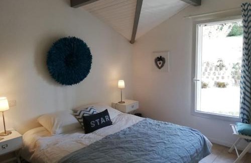 Vielle-Saint-Girons House | Chez Céline Sous les Pins, de 1 à 8 personnes, Piscine, Océan, Lac, Vélos
