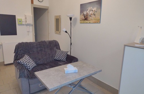 Bourbonne-les-Bains Apartment | Chez Caroline, RDC near the spa