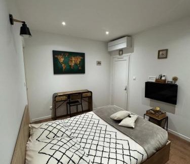 Rocbaron House | Chez Christian et Valérie