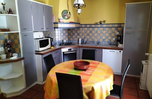 Issendolus House | Chez Coco maison au coeur du parc régional du Quercy