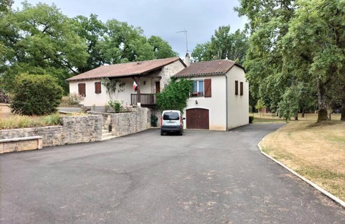 Issendolus House | Chez Coco maison au coeur du parc régional du Quercy