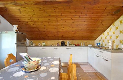 Pont Suaz Apartment | Chez Emilia Mansarda