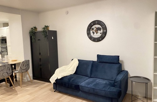 Dobree-Bon Port Apartment | Chez Fitia T2 in Nantes Centre