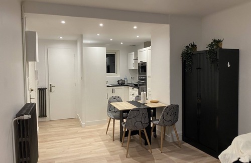 Dobree-Bon Port Apartment | Chez Fitia T2 in Nantes Centre