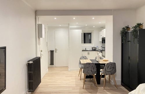 Dobree-Bon Port Apartment | Chez Fitia T2 in Nantes Centre
