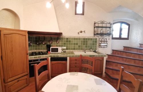Saint-Martin-de-Bromes Apartment | Chez Gilles Math