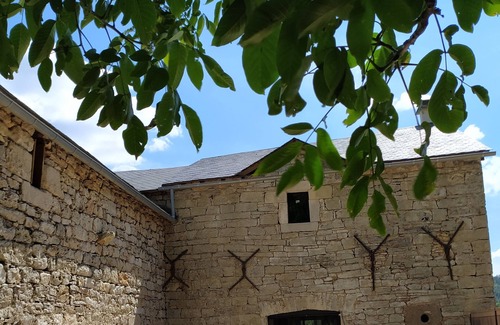 La Tieule House | Chez Guetou