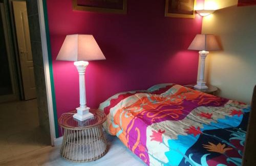 Plouigneau Bed & Breakfast | Chez Herveline Le Fer - Chambres et table d'hôtes