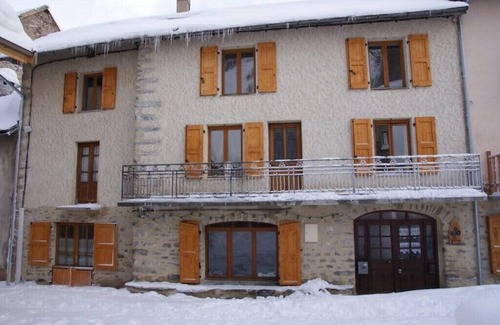 Villar-d'Arene House | Chez Jean Pierre - Room 1pers. in a 17th century house - n ° 6