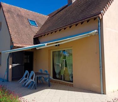 Le Luart House | Chez Jo