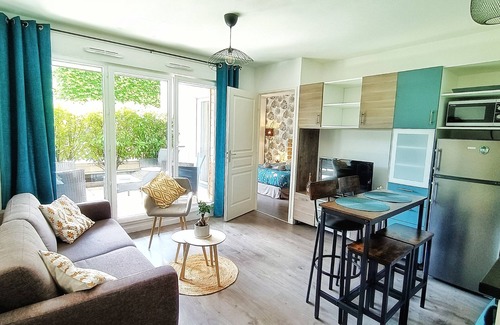 Bailly-Romainvilliers Apartment | Chez Julia & Kévin 4 Pers - Terrasse - Free Parking