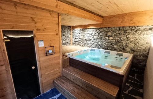 Samoens Apartment | Chez Léon Jacuzzi et sauna