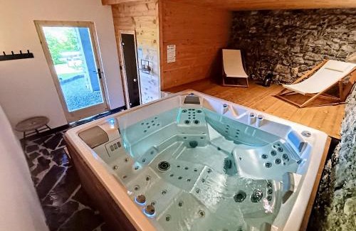 Samoens Apartment | Chez Léon Jacuzzi et sauna