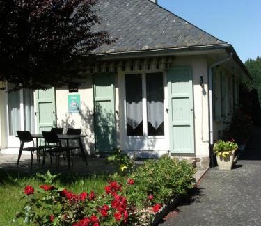 Vic-sur-Cere House | Chez Léontine