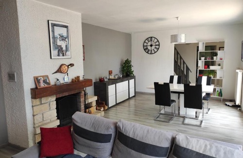 Ville-sur-Yron House | Chez l'habitant pour naturistes uniquement, nudist only