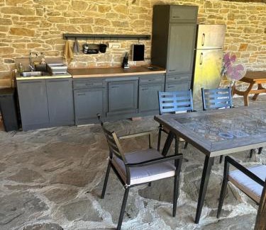 Balkan Mountains House | Chez le Colonel Pool House