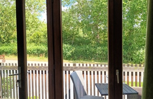 Eprave Apartment | Chez les Petits Studio in the countryside. Pets allowed