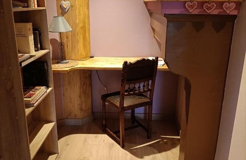 Saint-Girod Apartment | Chez ma Grand-mère
