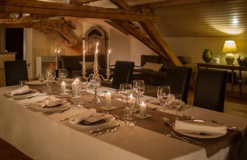 Geneva Hotel | Chez Maman Hotel & Restaurant