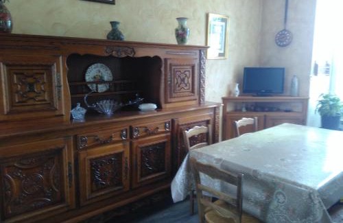 Beynat House | Chez Mamie