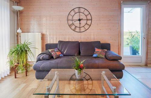 Vendlincourt House | Chez Marie-Claude