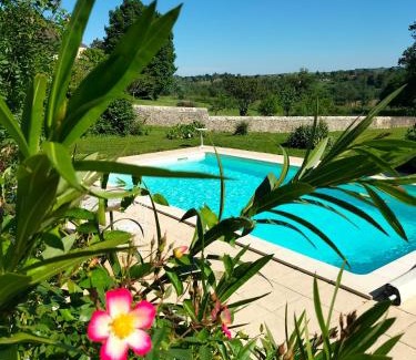 Saint-Martin-De-Lerm House | Chez Marie