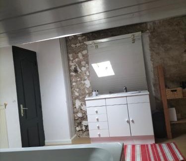 Saint-Martin-De-Lerm House | Chez Marie