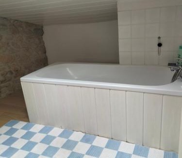 Saint-Martin-De-Lerm House | Chez Marie