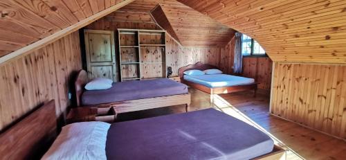 La Digue Villa | CHEZ MARVA Grande Villa Corossol 3 à 12 personnes