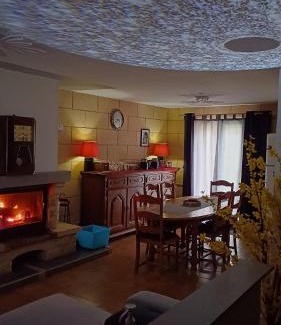 Villemanoche Apartment | Chez Maurizio