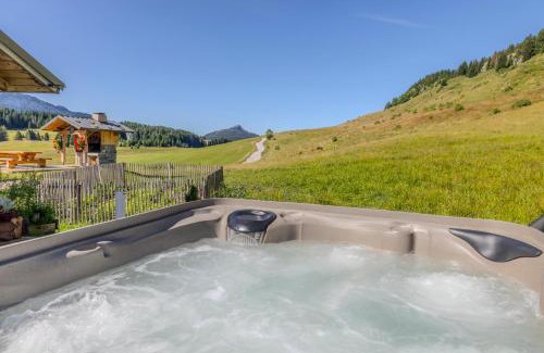 Le Petit-Bornand-les-Glieres Ski Chalet | Chez Merlin