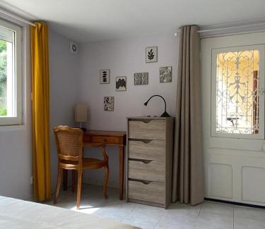 Velizy-Villacoublay House | Chez Mietka