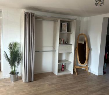Leutenheim Apartment | Chez Nadia
