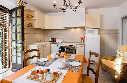 Crillon-le-Brave Apartment | 'chez Nous' Pour 2 Personnes, Calme, Pied du Mont-ventoux, Piscine, Wifi, Clim