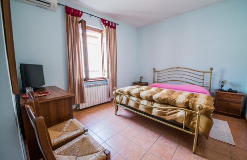 Matelica Hotel | Chez Nous srl