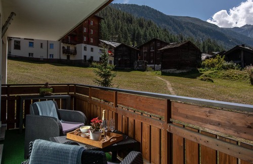 Zermatt Apartment | Chez Nous Zermatt - 4 luxury apartments in same building with Matterhorn views