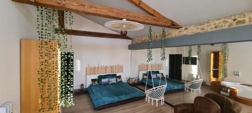Marmande Bed & Breakfast | CHEZ PAM agréable chambre d’hôte pour les amoureux