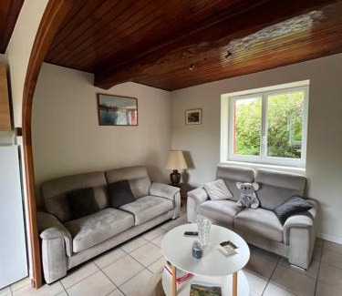 Saint-Jean-de-Thurigneux House | Chez Paul