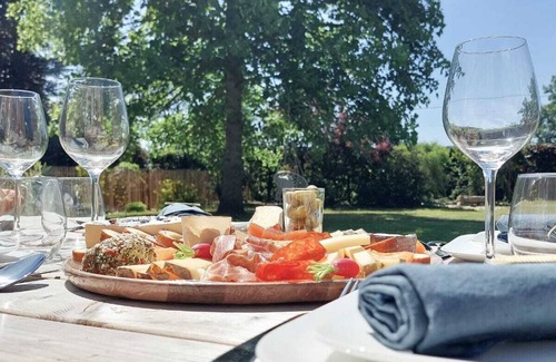 La Chapelle-Yvon House | "Chez Paul", renovated country house with garden, barbecue and spa in a quiet location.
