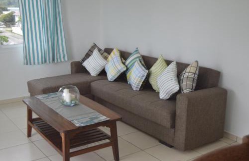 Mahe Island House | Chez Payet Airport Guesthouse
